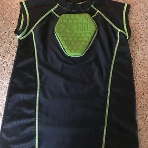 Xone baseball chest protector